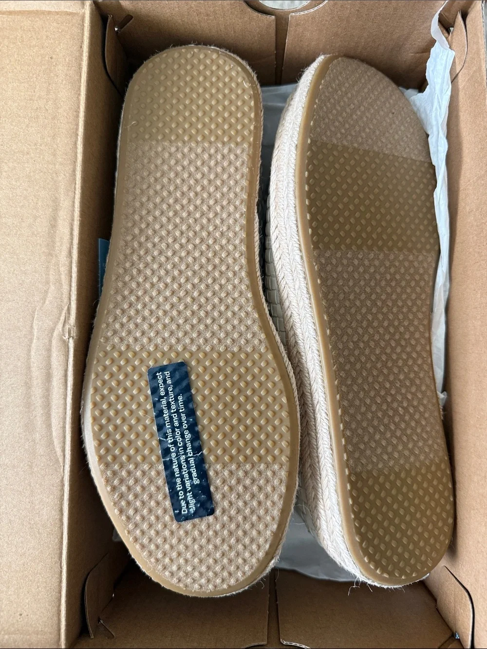 Tom’s Carolina woven slip on